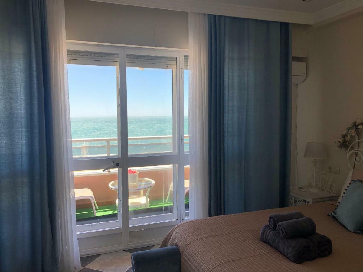 Апартаменты Luxury Oceanfront Triplex In Кадис Экстерьер фото